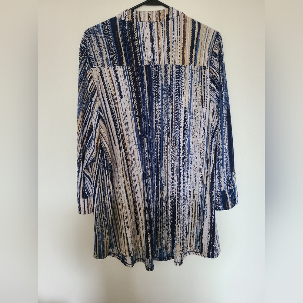 Ava & Grace Navy Multi Color Striped Quarter Zip-Front Blouse Wmns Plus Size 1X - Picture 2 of 4
